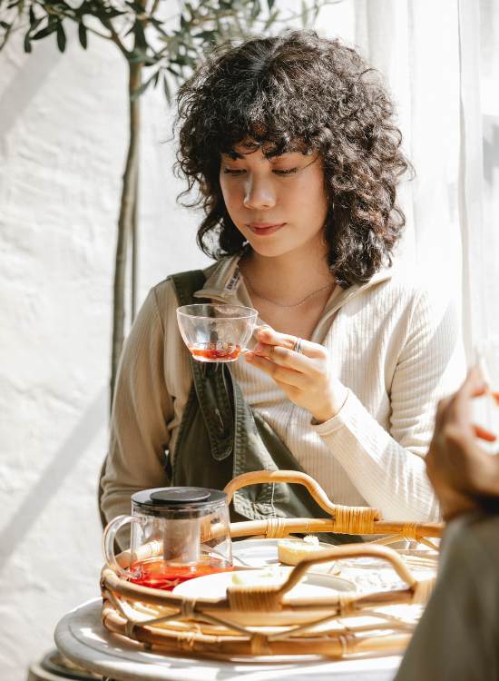 4 Herbal Teas For Hair Growth You Need To Start Drinking Daily Sasha